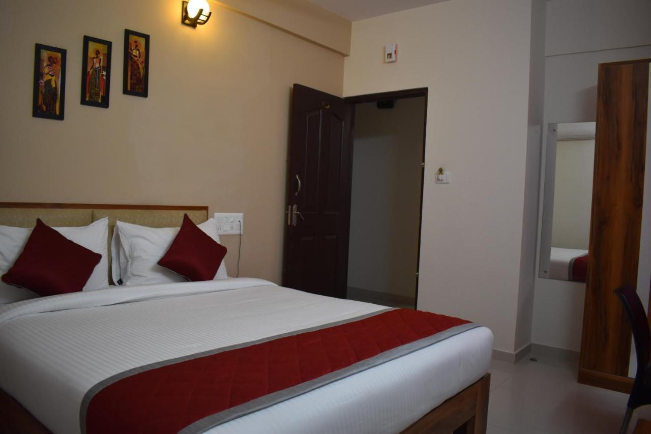 Skanda Comforts Mangalore Exteriör bild